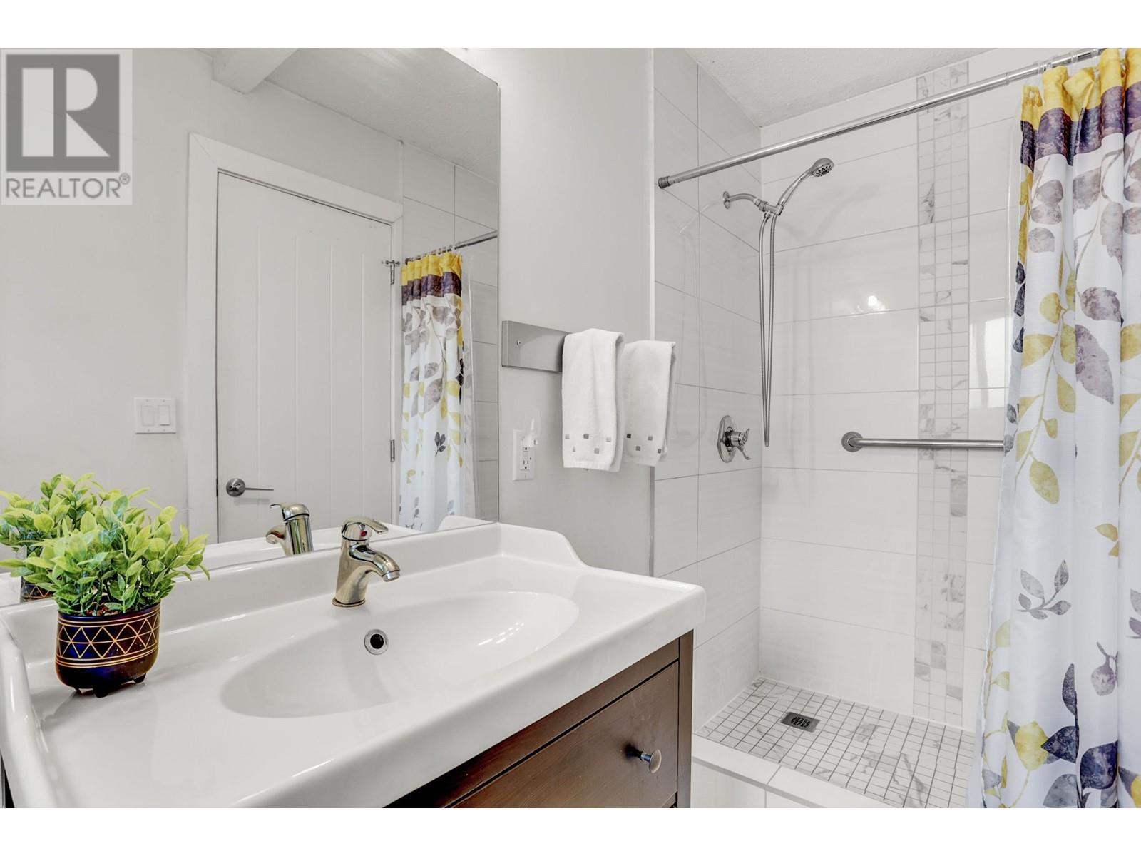 11958 Hall Street, Maple Ridge, British Columbia  V2X 5L8 - Photo 15 - R2942559