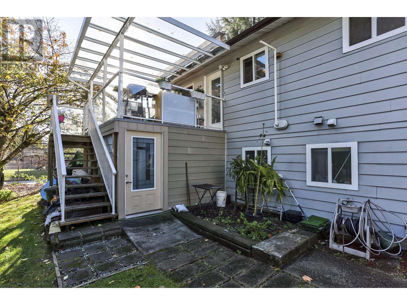 11958 Hall Street, Maple Ridge, British Columbia  V2X 5L8 - Photo 26 - R2942559