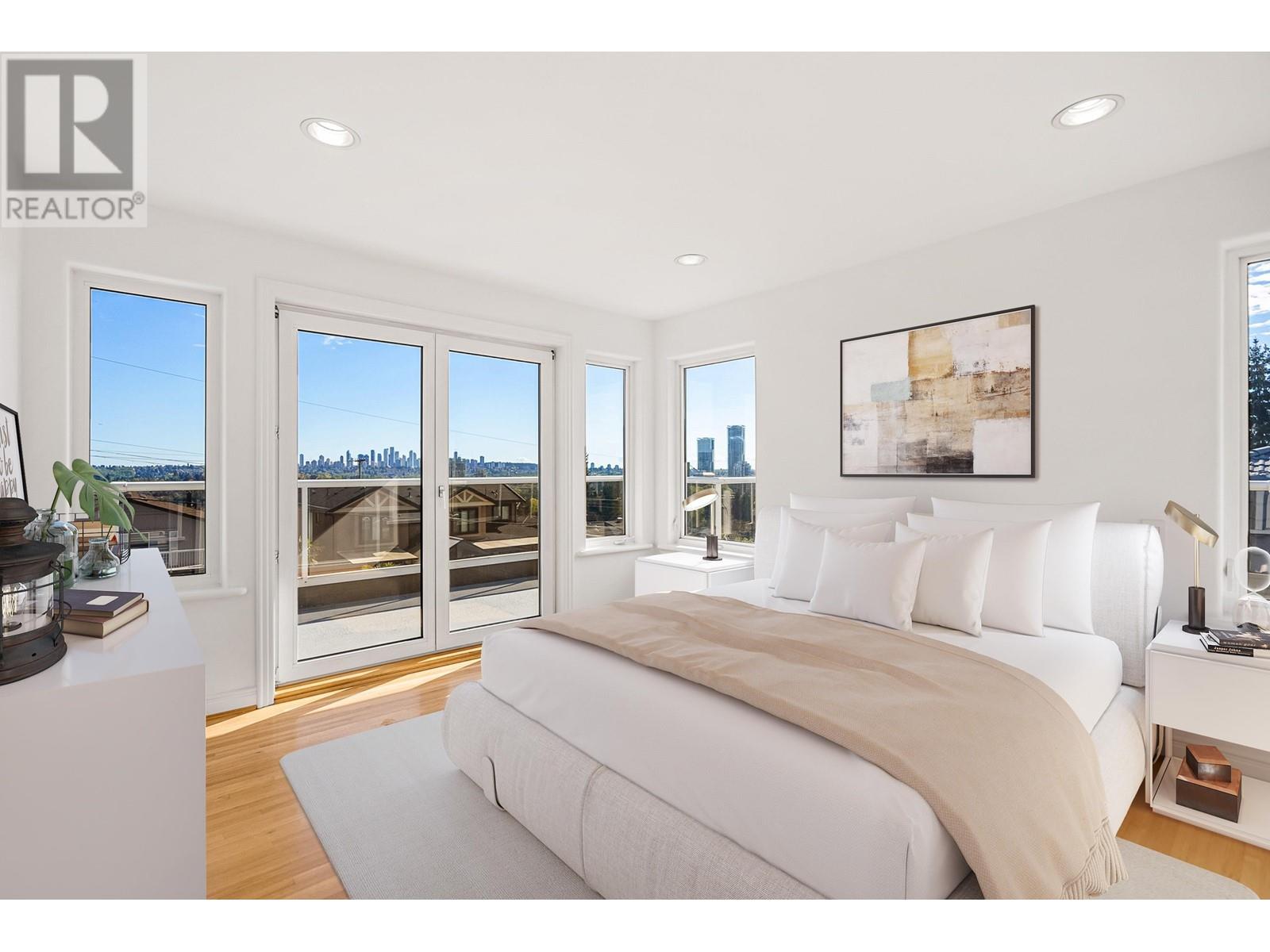 Listing Picture 26 of 40 : 5770 CHARLES STREET, Burnaby / 本拿比 - 魯藝地產 Yvonne Lu Group - MLS Medallion Club Member