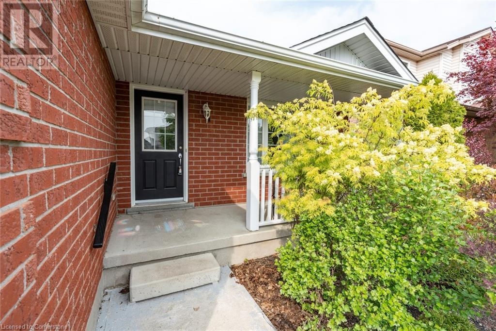 79 Munroe Crescent Unit# Upper, Guelph, Ontario  N1G 5E3 - Photo 4 - 40674677
