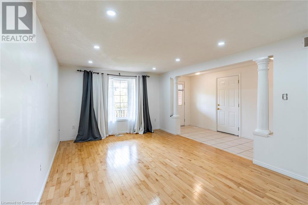 79 Munroe Crescent Unit# Upper, Guelph, Ontario  N1G 5E3 - Photo 9 - 40674677