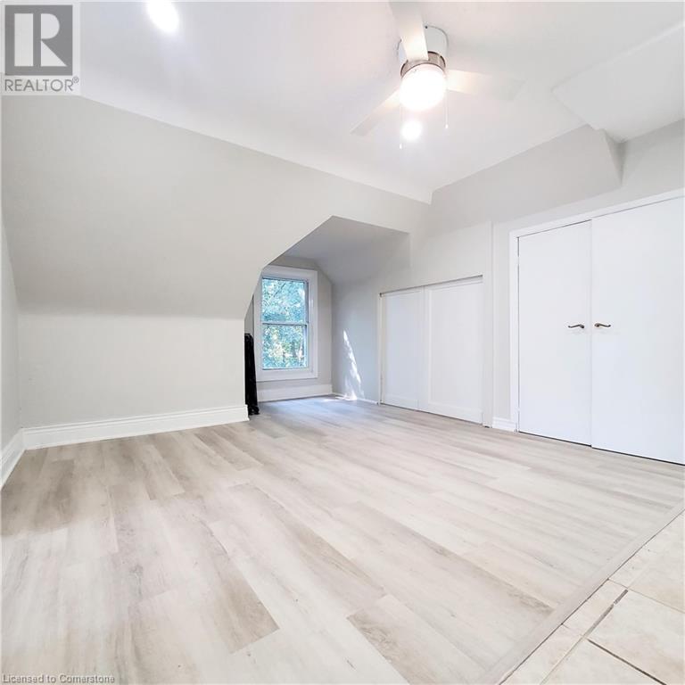 116 Fairholt Road Unit# 4, Hamilton, Ontario  L8M 2T7 - Photo 4 - 40674705