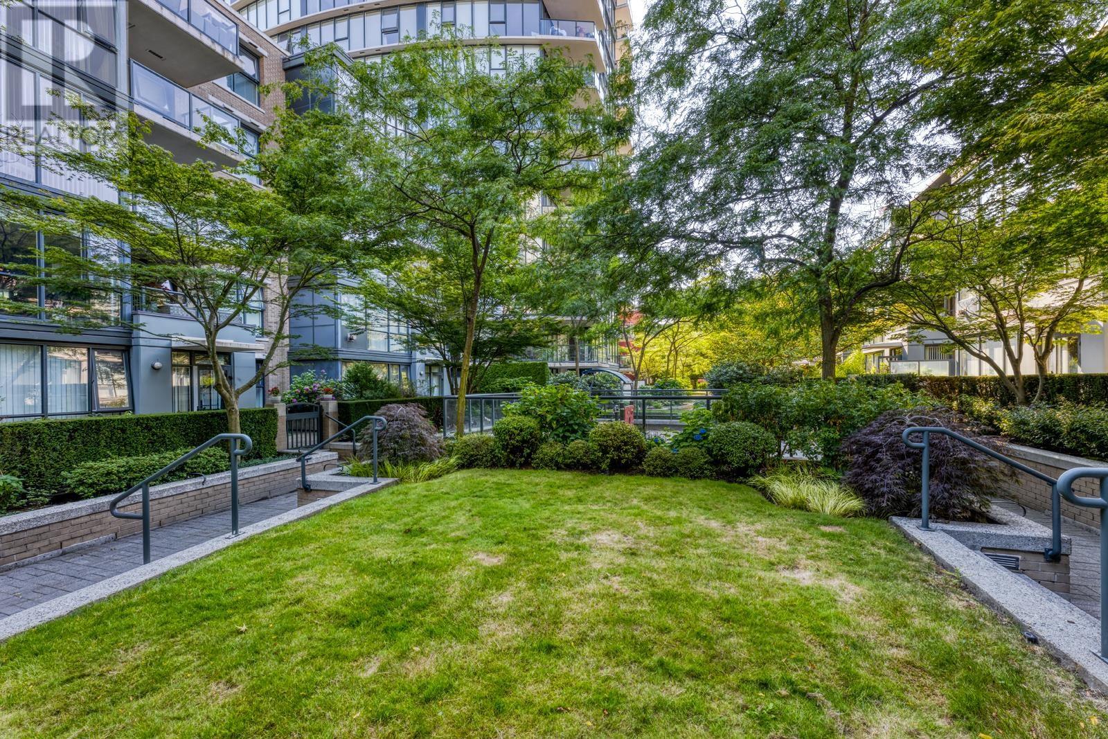 307 1450 W 6th Avenue, Vancouver, British Columbia  V6H 4H9 - Photo 26 - R2942595