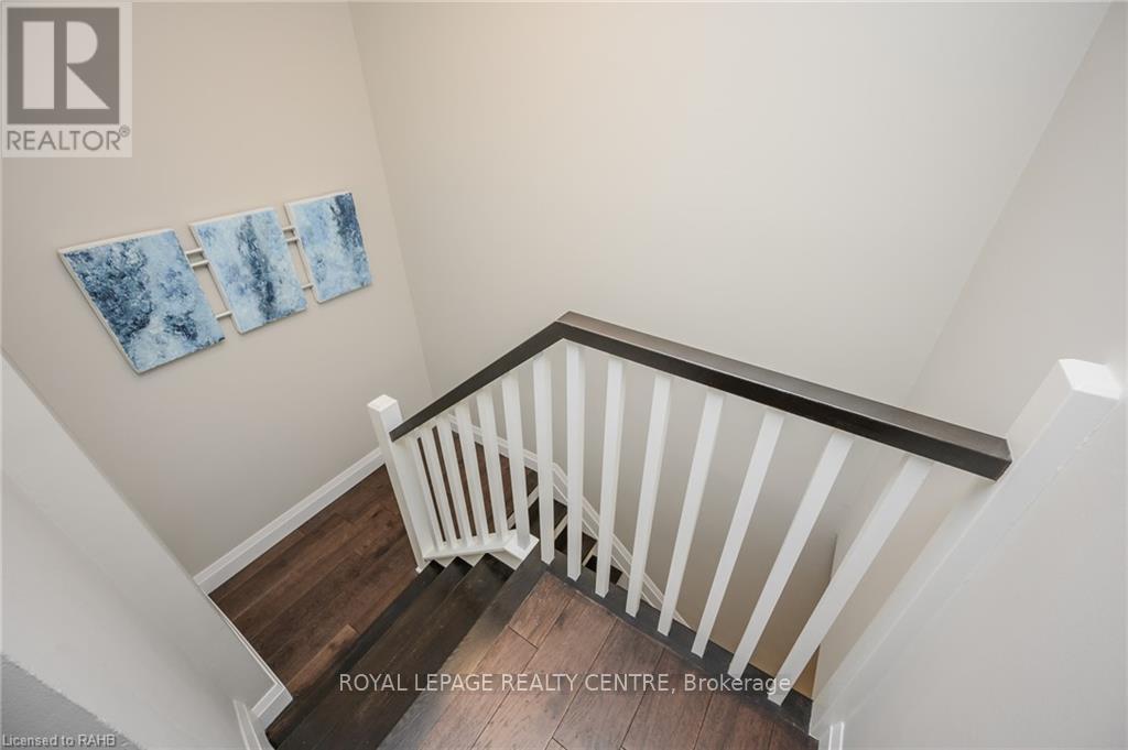 2 - 669 Francis Road, Burlington, Ontario  L7T 3X6 - Photo 12 - W10410417