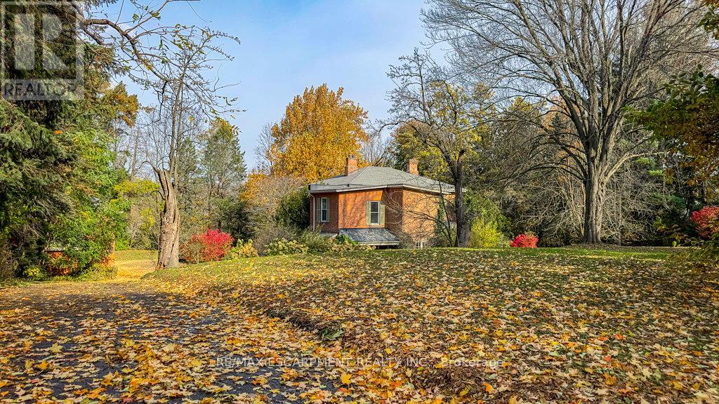 30 South Street W, Hamilton, Ontario  L9H 4C5 - Photo 38 - X10360007