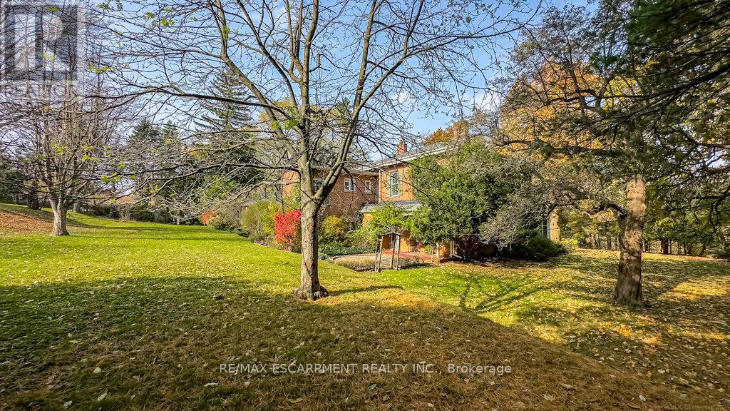 30 South Street W, Hamilton, Ontario  L9H 4C5 - Photo 39 - X10360007