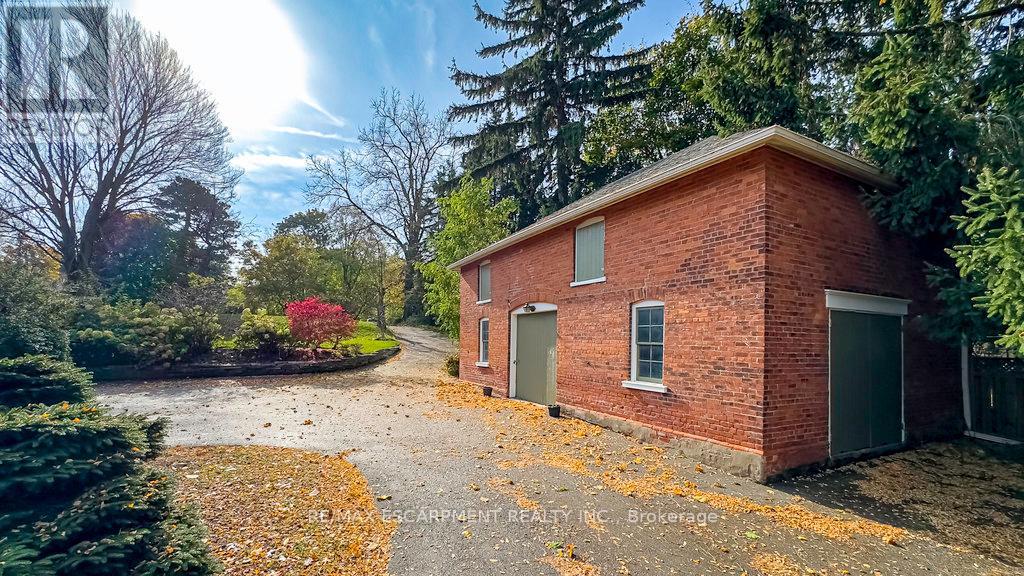 30 South Street W, Hamilton, Ontario  L9H 4C5 - Photo 40 - X10360007