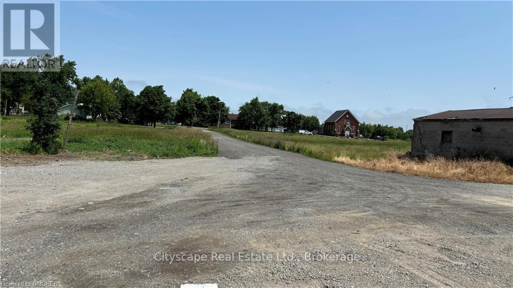 Rear - 414 Mud Street E, Hamilton, Ontario  L8J 3C6 - Photo 14 - X10403330