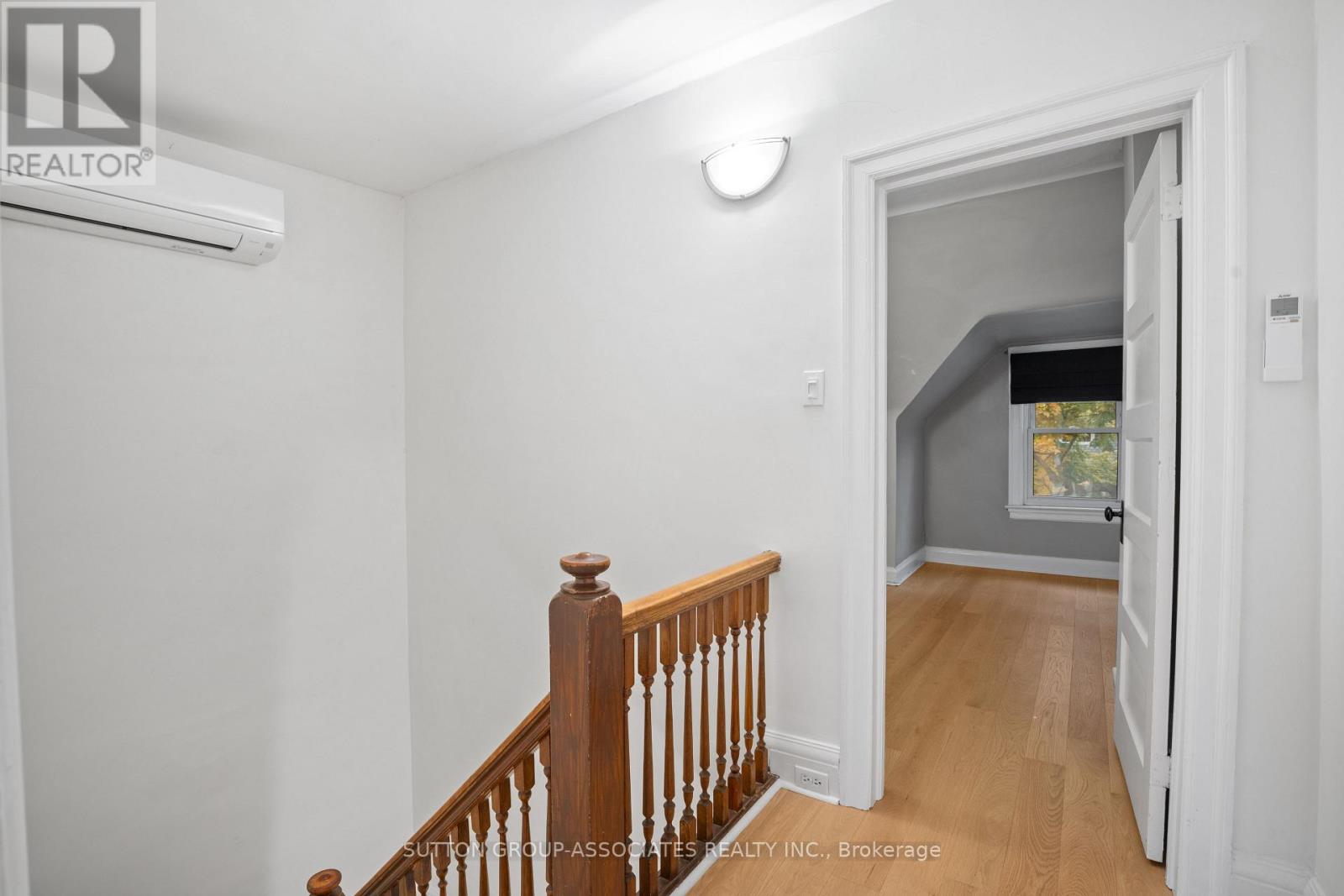 Upper - 511 Brunswick Avenue, Toronto, Ontario  M5R 2Z6 - Photo 13 - C9388903