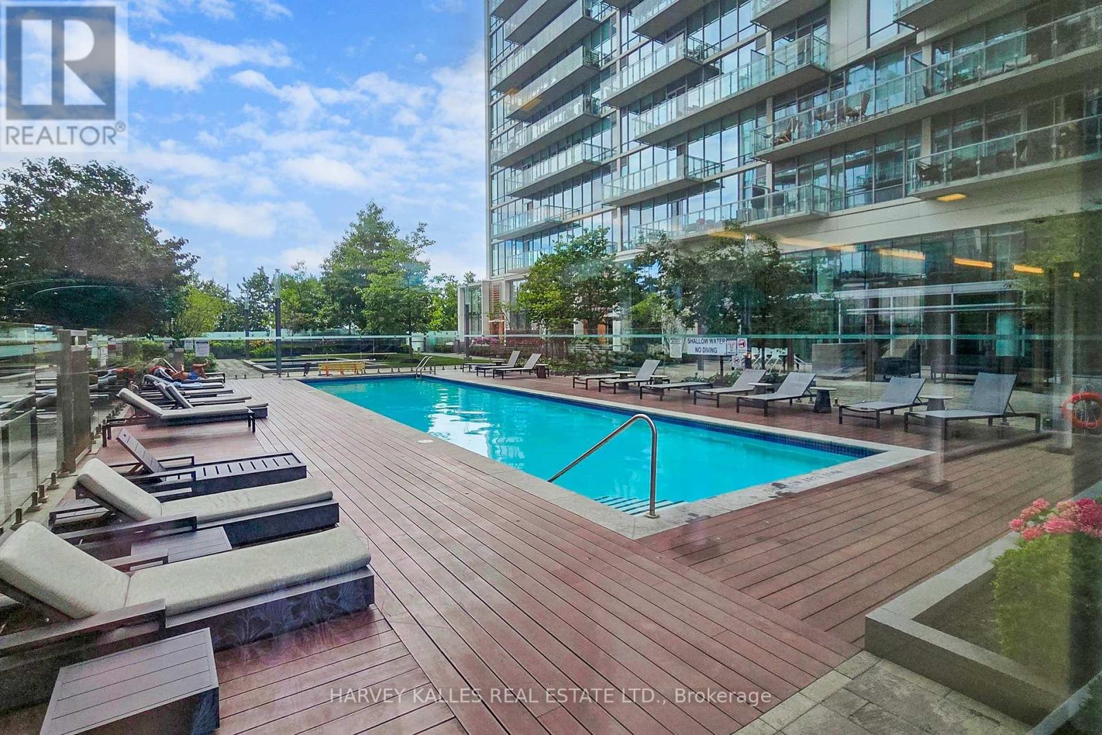 1006 - 29 Queens Quay E, Toronto, Ontario  M5J 2G2 - Photo 39 - C10408806