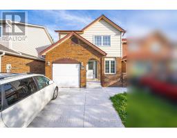 6 FOXACRE ROW, Brampton, Ontario