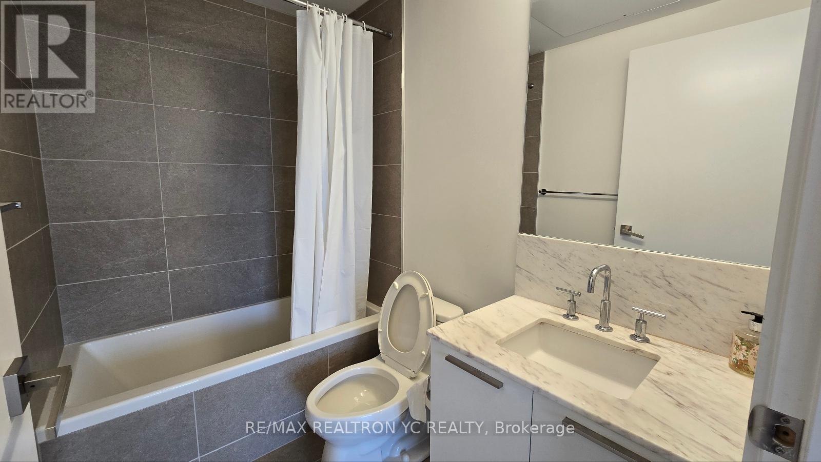 2104 - 3 Gloucester Street, Toronto, Ontario  M4Y 0C6 - Photo 6 - C9365375