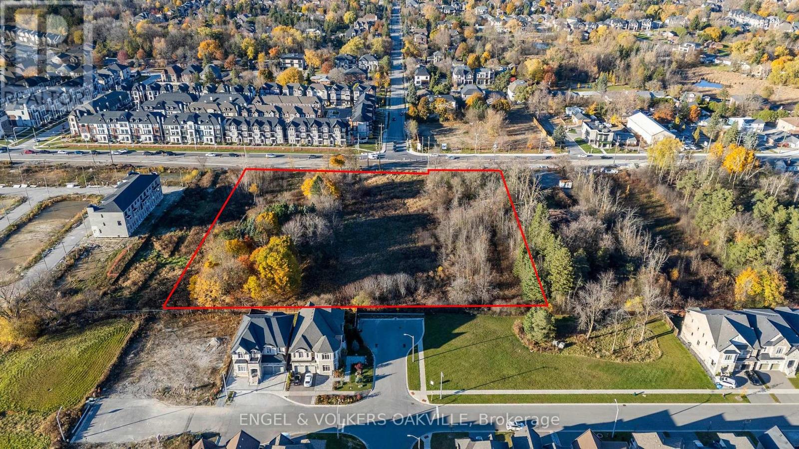 249-285 King Road, Richmond Hill (Oak Ridges), Ontario  L4E 2W2 - Photo 2 - N10307447