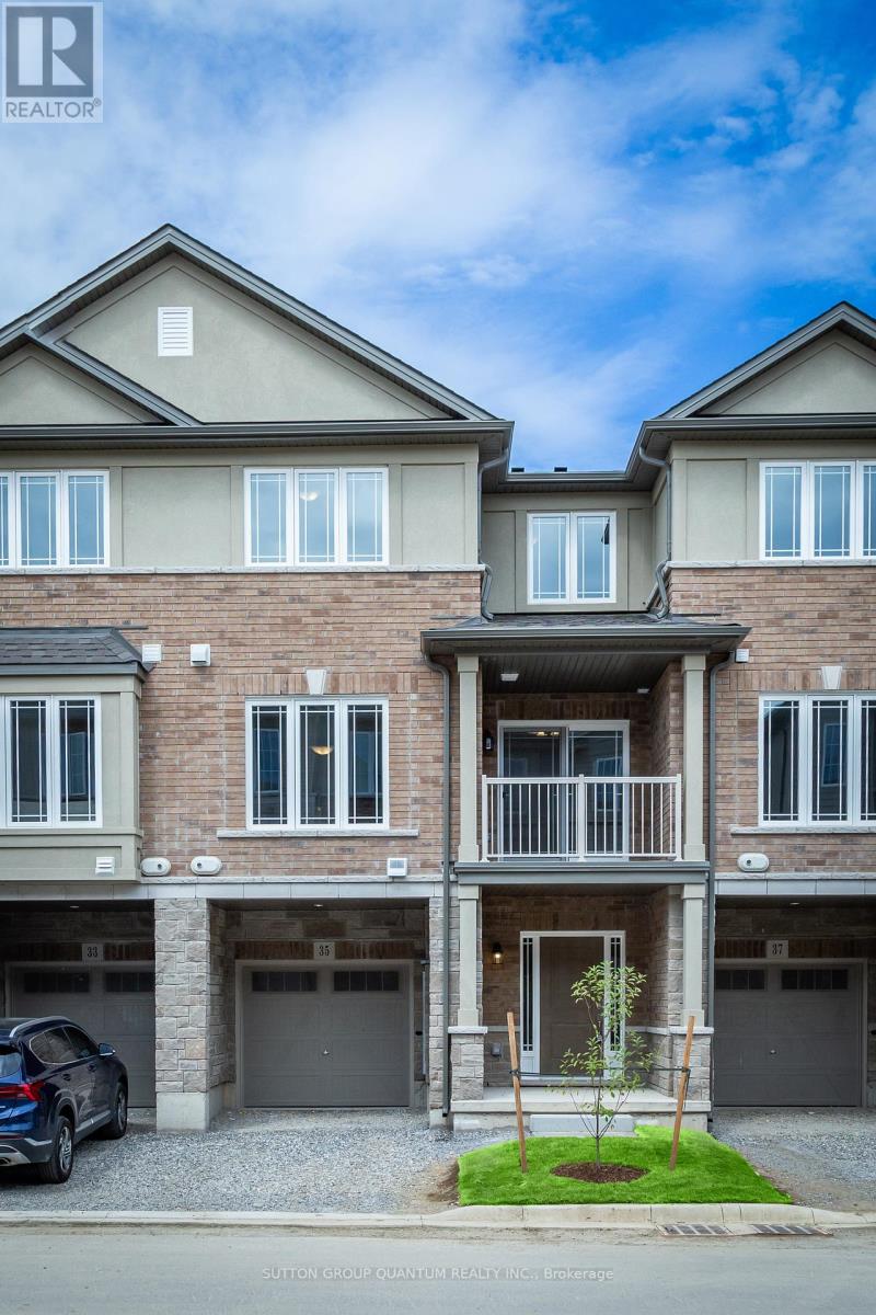 35 LAGUNA VILLAGE CRESCENT, hamilton, Ontario