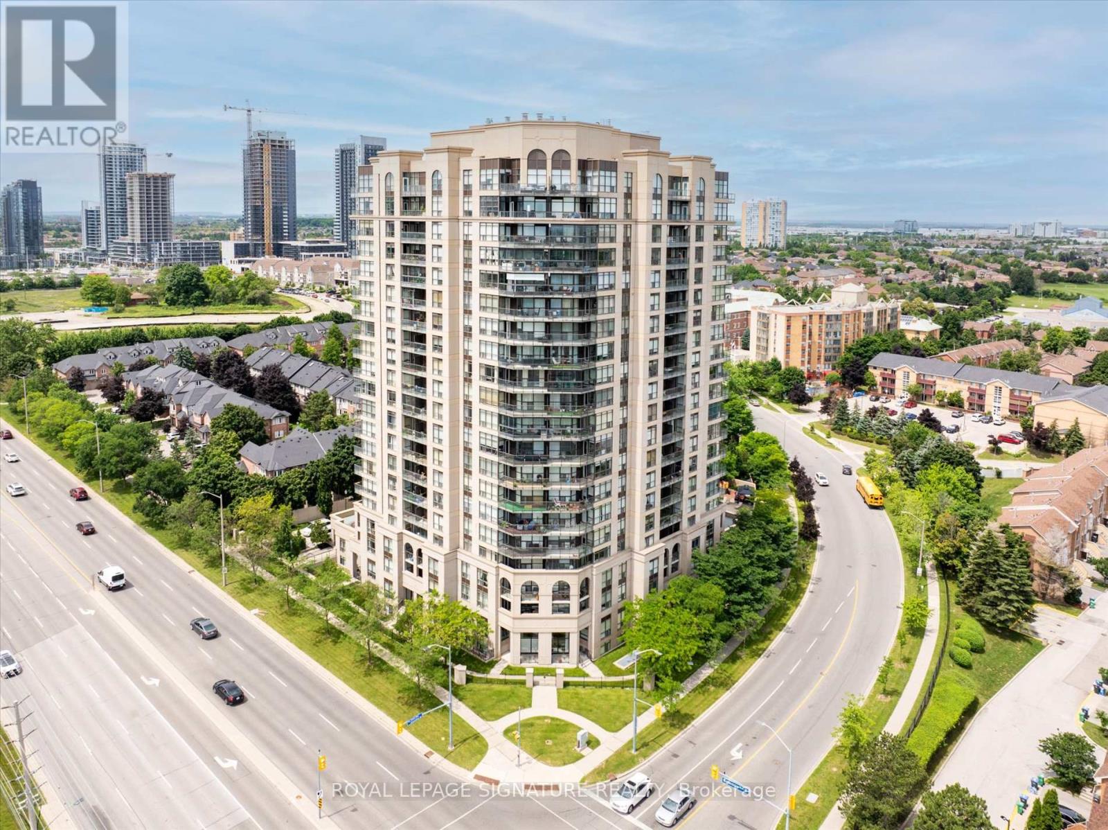 402 - 220 FORUM DRIVE, Mississauga, Ontario