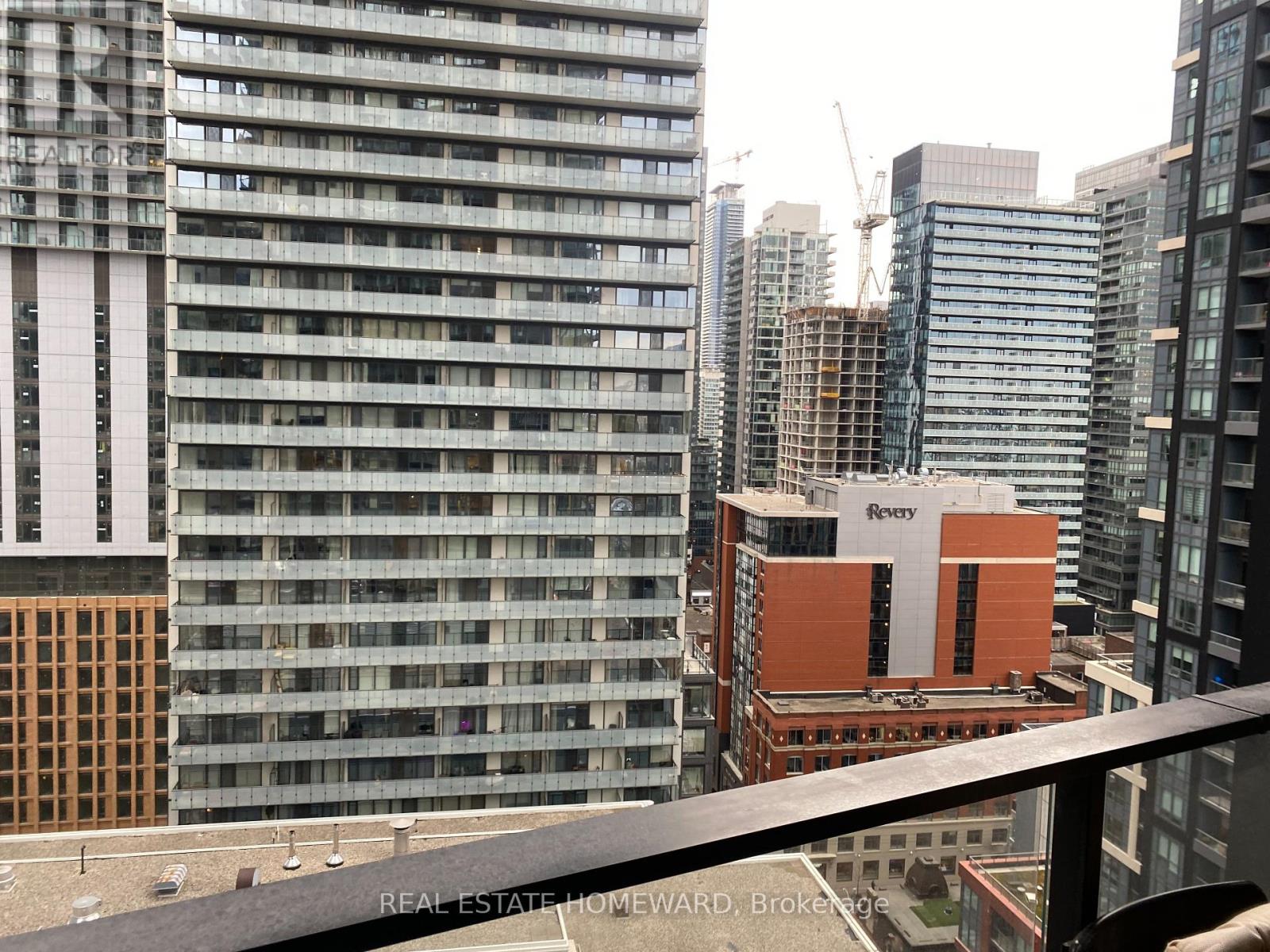 1813 - 125 Peter Street, Toronto, Ontario  M5V 0M2 - Photo 13 - C10409975