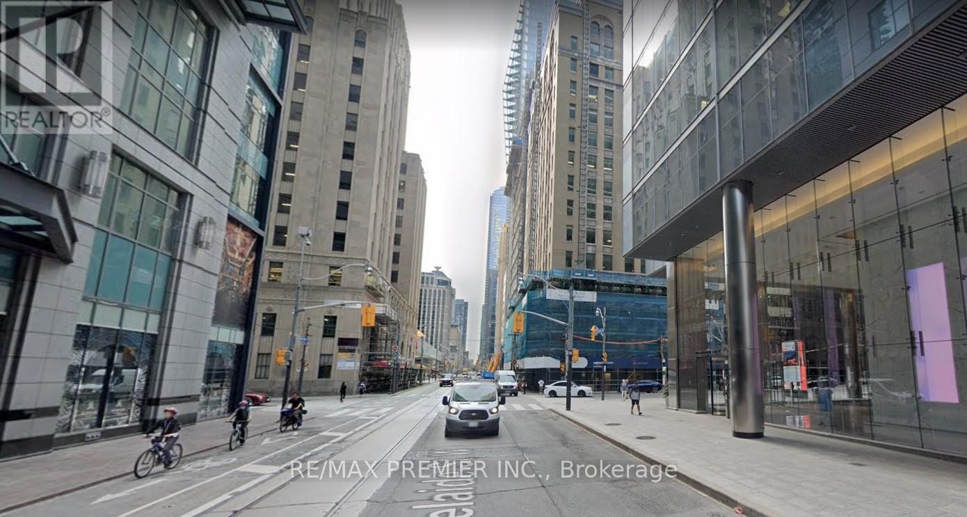 1400-B1 - 330 Bay Street, Toronto, Ontario  M5J 0B6 - Photo 3 - C10411619