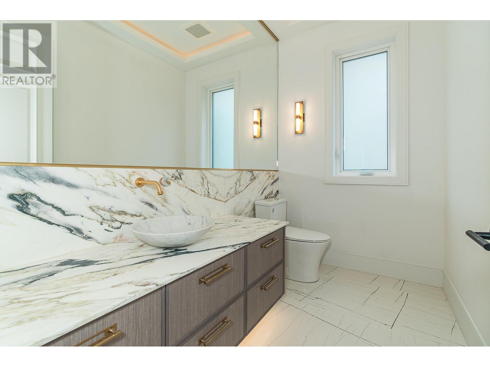 1718 W 61st Avenue, Vancouver, British Columbia  V6P 2C3 - Photo 17 - R2942264