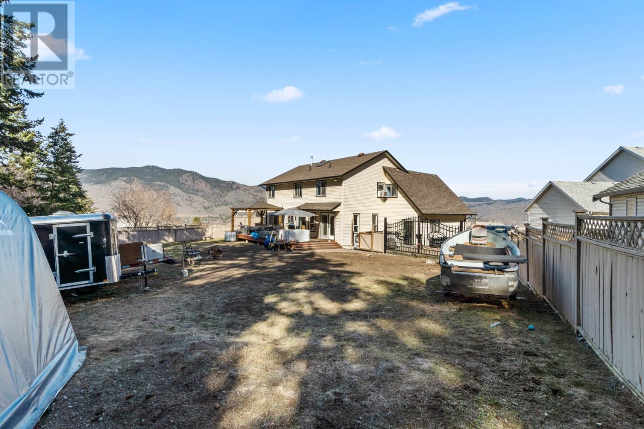 4942 WOODLAND Court Kamloops