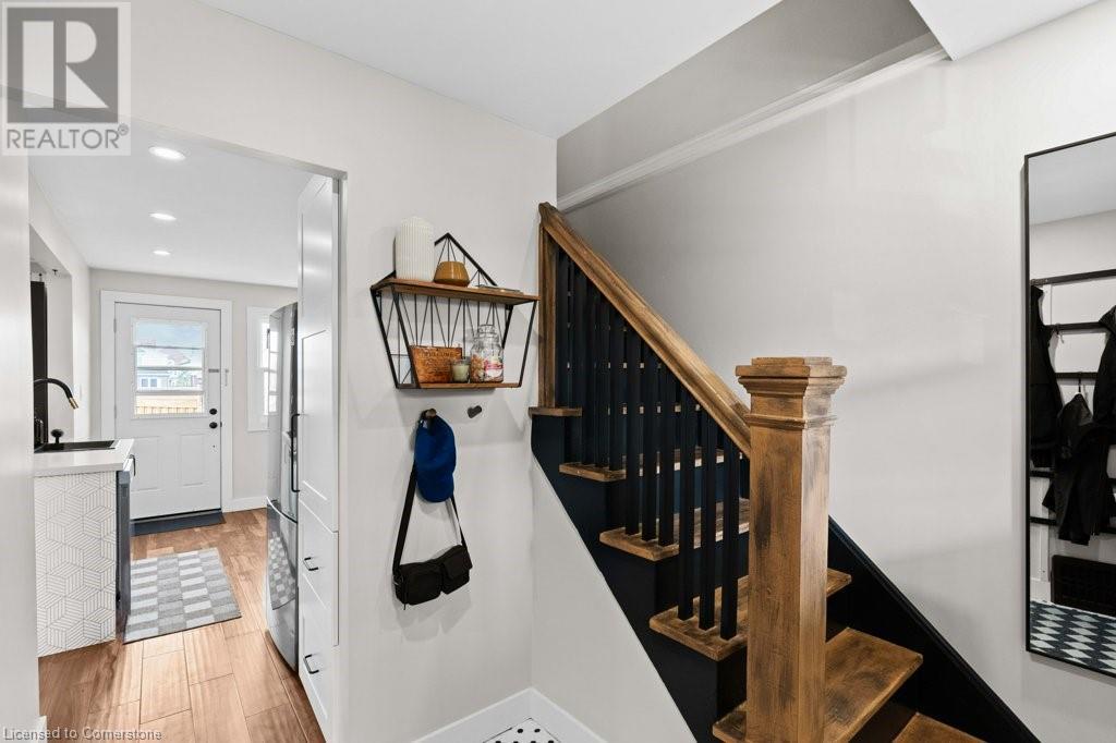 163 Cameron Avenue N, Hamilton, Ontario  L8H 4Z4 - Photo 6 - 40672766