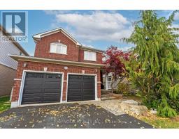 1574 ROCKAWAY STREET, Oshawa, Ontario