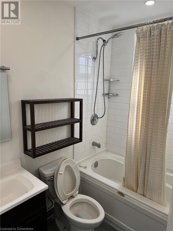 677 Durie Street Unit# 2, Toronto, Ontario  M6S 3H4 - Photo 4 - 40665144