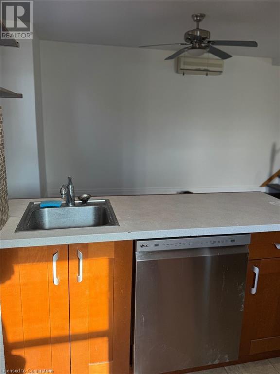 677 Durie Street Unit# 2, Toronto, Ontario  M6S 3H4 - Photo 17 - 40665144