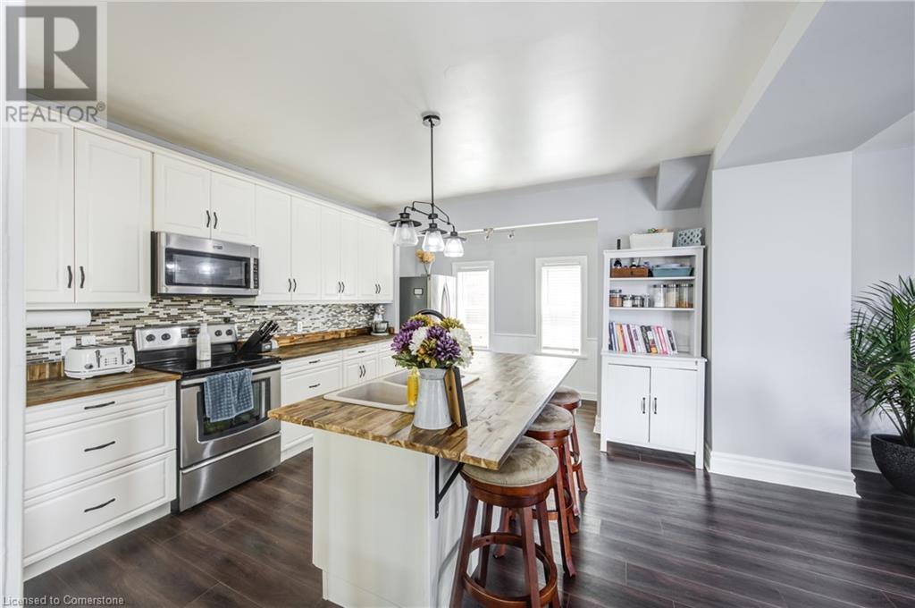 58 SHAKESPEARE Street, stratford, Ontario