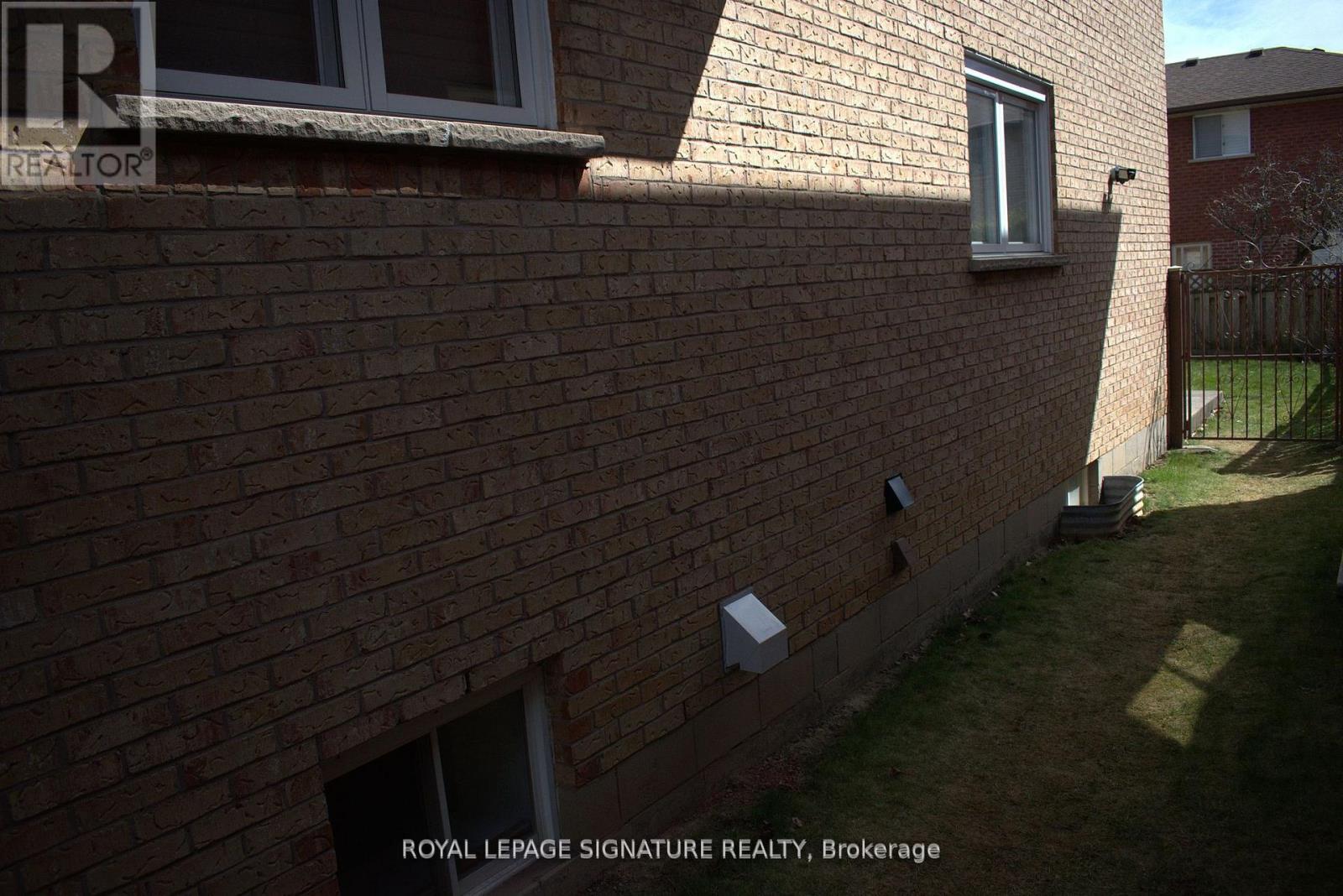 Bsmt - 709 Upper Paradise Road, Hamilton, Ontario  L9C 5R1 - Photo 10 - X10411294