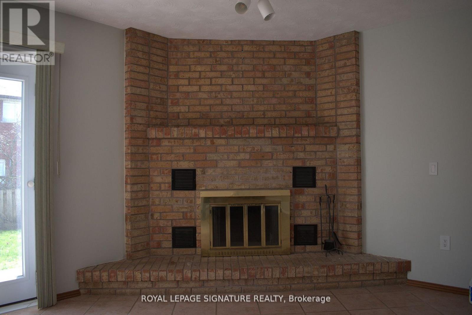 Bsmt - 709 Upper Paradise Road, Hamilton, Ontario  L9C 5R1 - Photo 8 - X10411294