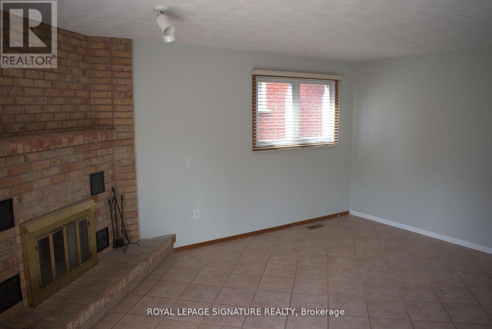 Bsmt - 709 Upper Paradise Road, Hamilton, Ontario  L9C 5R1 - Photo 9 - X10411294