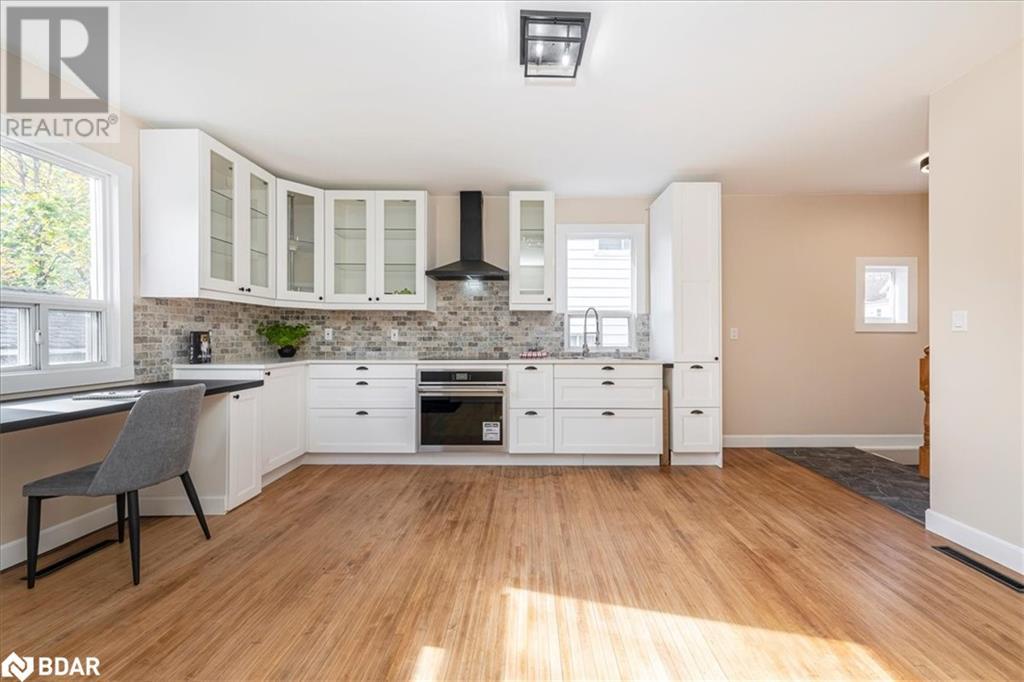 89 Douglas Street, Orillia, Ontario  L3V 5Y7 - Photo 7 - 40674392