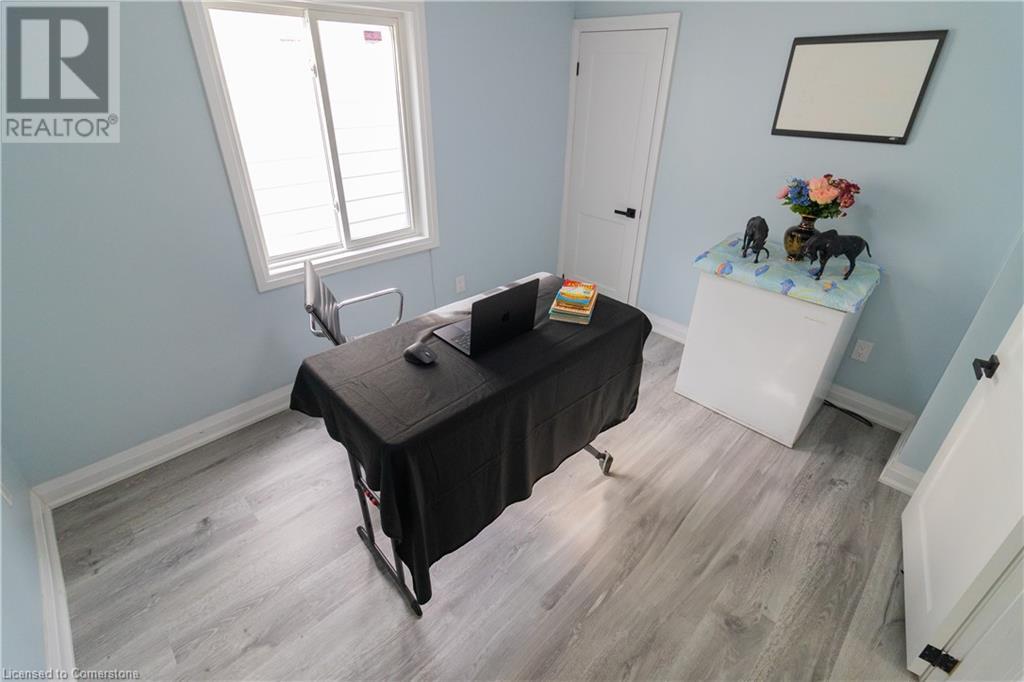 82 Shelby Avenue, Hamilton, Ontario  L8H 5L5 - Photo 10 - 40663244