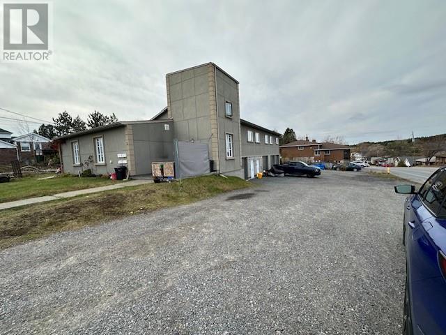 5 Maclachlan Street, Sudbury, Ontario  P3C 4V5 - Photo 2 - 2119823