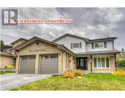 42 COULTON COURT, Whitby, Ontario