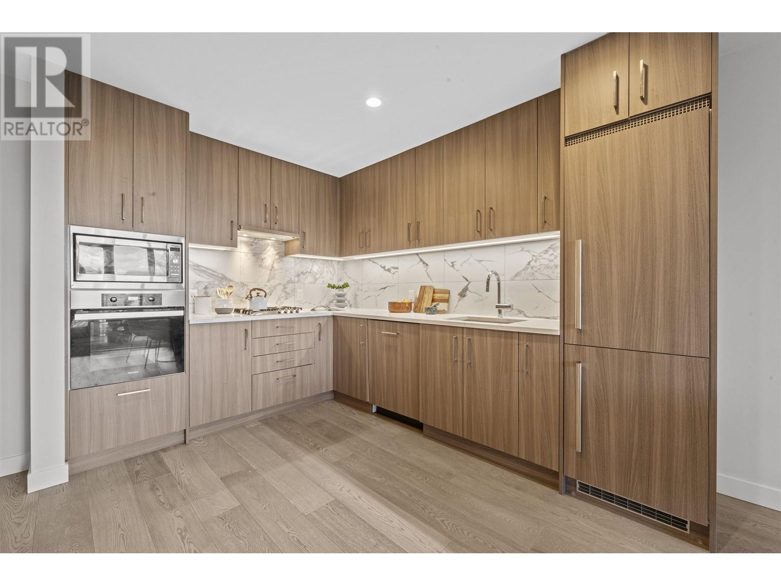 Listing Picture 9 of 23 : 206 528 W KING EDWARD AVENUE, Vancouver / 溫哥華 - 魯藝地產 Yvonne Lu Group - MLS Medallion Club Member