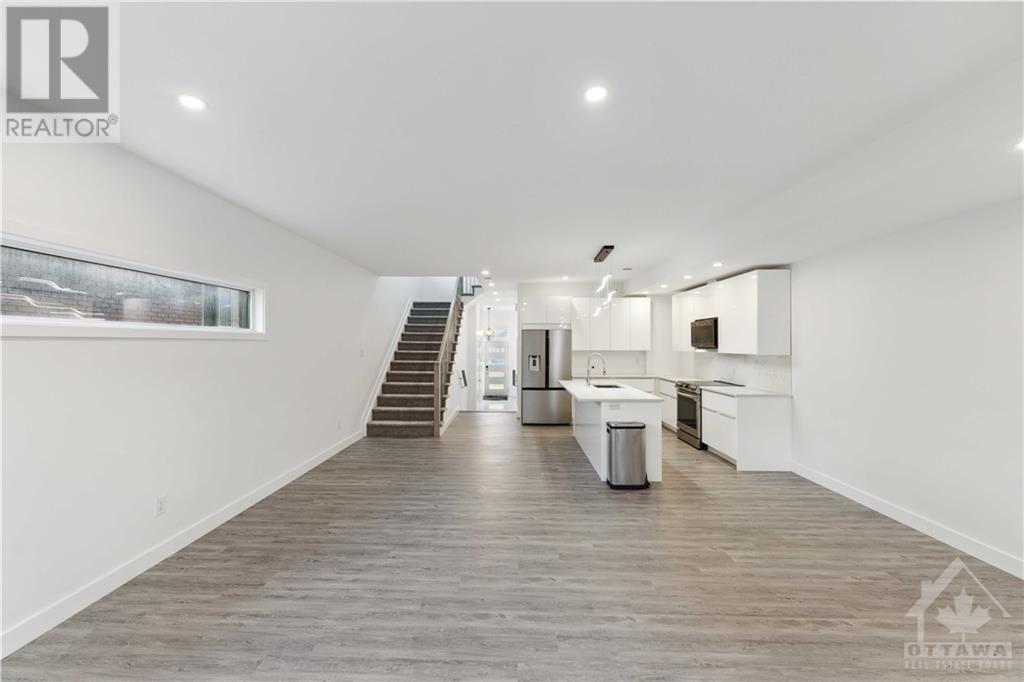 828 Maplewood Avenue, Ottawa, Ontario K2B 5V5 - Photo 7 - X10419077