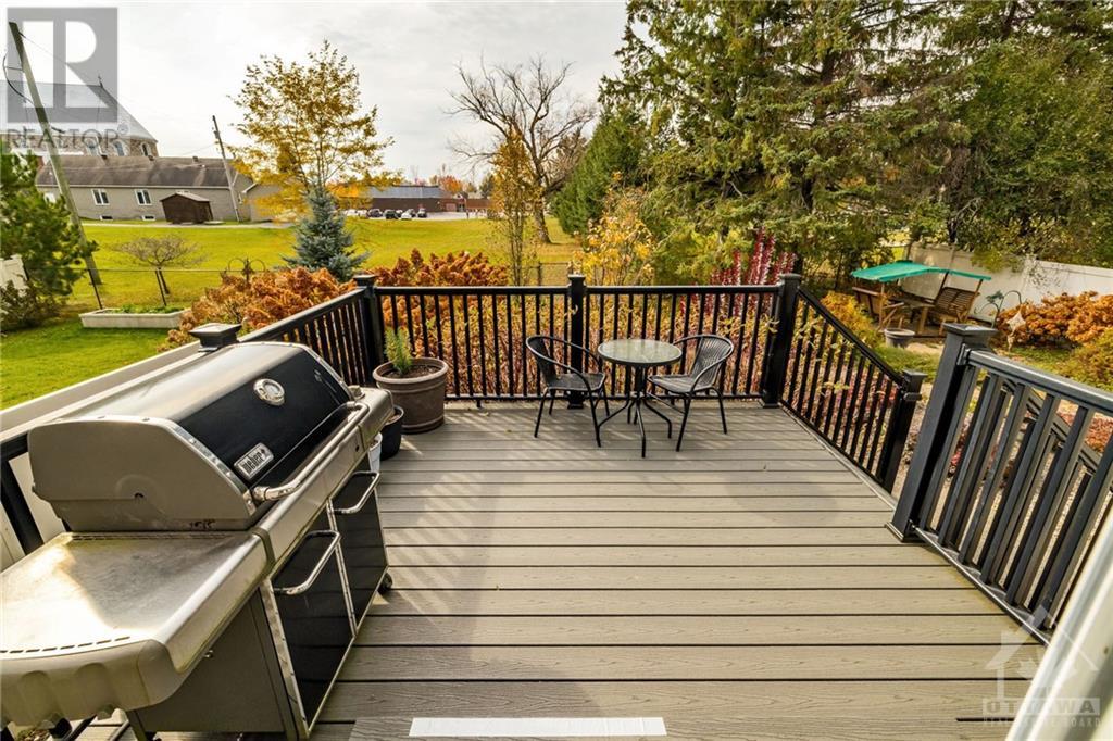 342 Pinehill RoadNorth Grenville, Ontario  K0G 1J0 - Photo 29 - X10419090