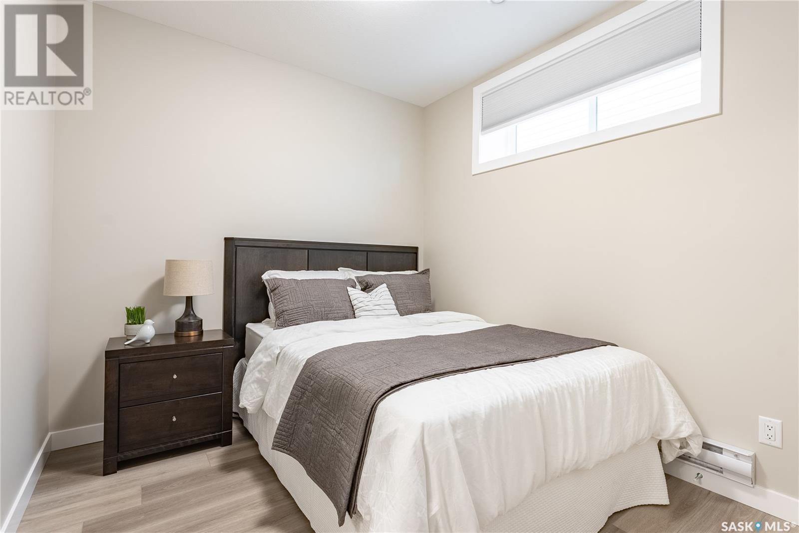 907 Traeger Manor, Saskatoon, Saskatchewan  S7V 1R3 - Photo 40 - SK987748