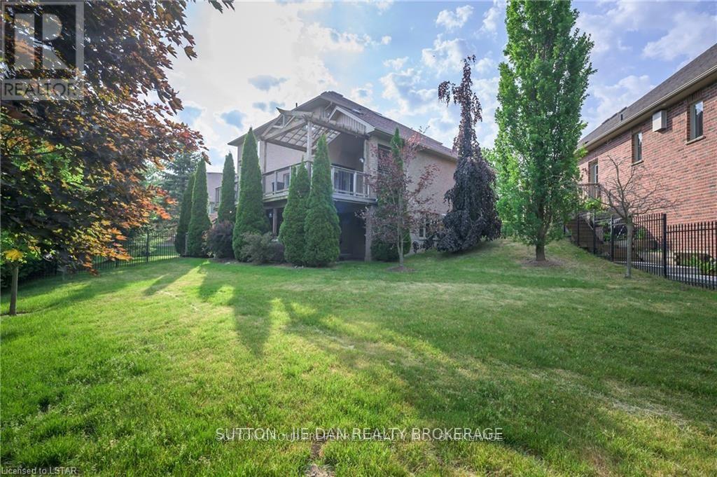 7156 Clayton Court, London, Ontario  N6P 1V3 - Photo 35 - X10412413