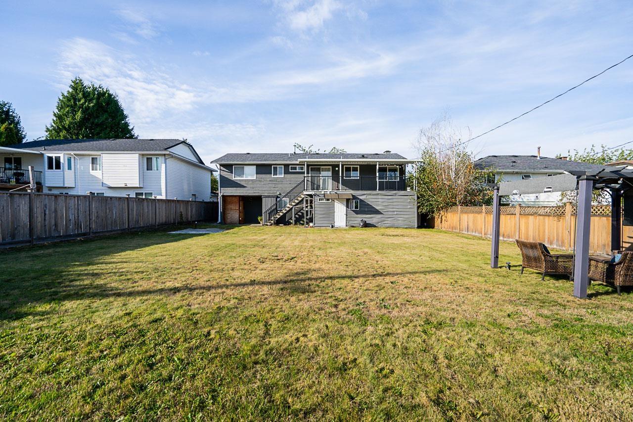 15056 95a Avenue, Surrey, British Columbia  V3R 1E5 - Photo 32 - R2926305