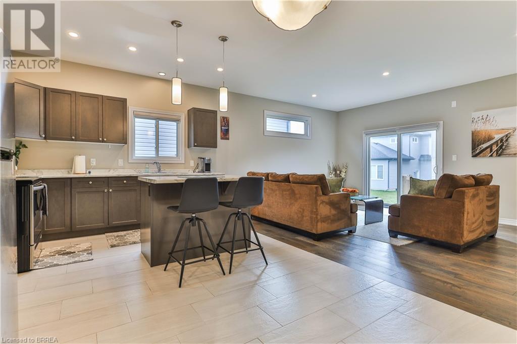 11 Tucker Street, Thorold, Ontario  L2V 0G3 - Photo 9 - 40675005