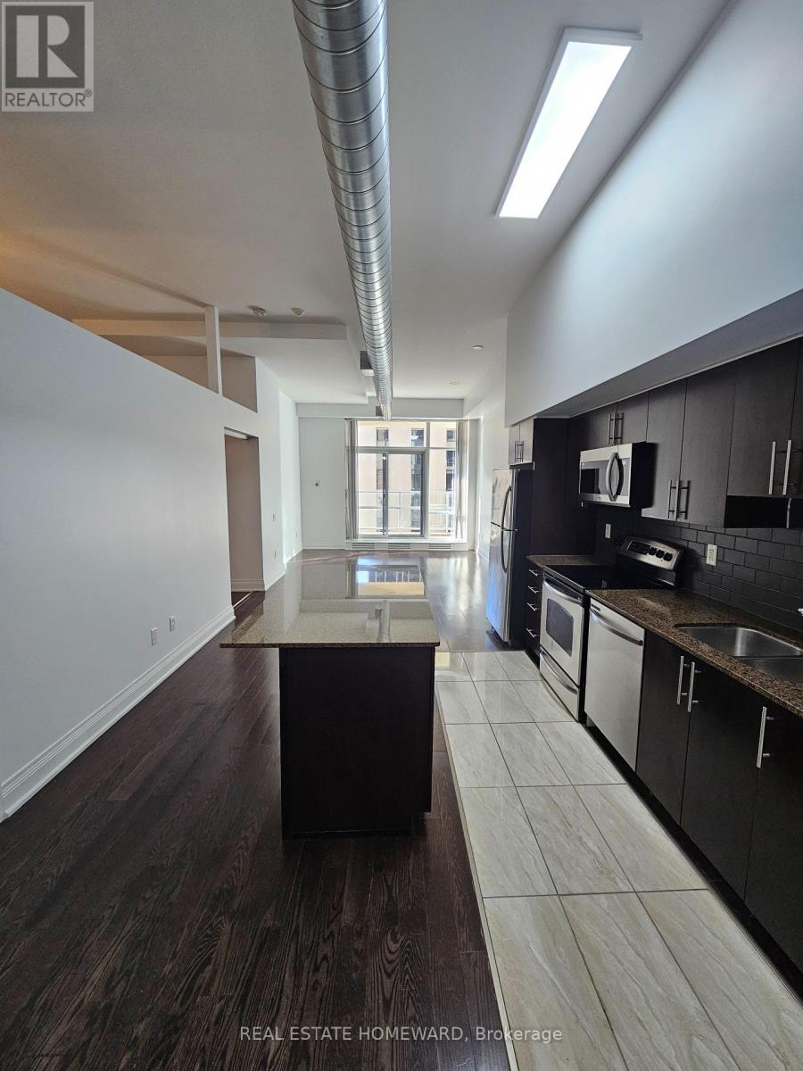 Loft #4 - 2191 Yonge Street, Toronto, Ontario  M4S 3H8 - Photo 5 - C10412244