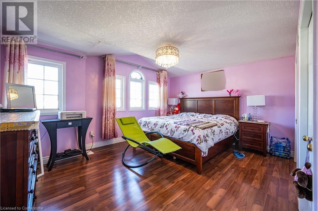 39 Dahlia Street, Kitchener, Ontario  N2E 3Y9 - Photo 14 - 40665220