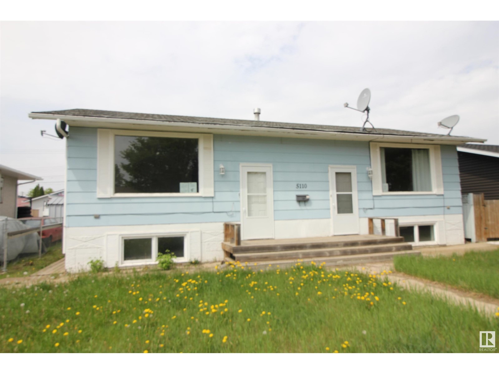 5110 46 ST, Mannville, Alberta