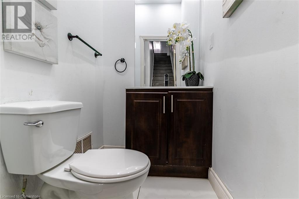 334 Cannon Street E, Hamilton, Ontario  L8L 2B9 - Photo 15 - 40674778