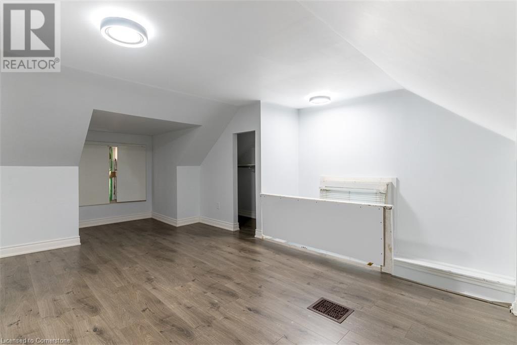 334 Cannon Street E, Hamilton, Ontario  L8L 2B9 - Photo 32 - 40674778