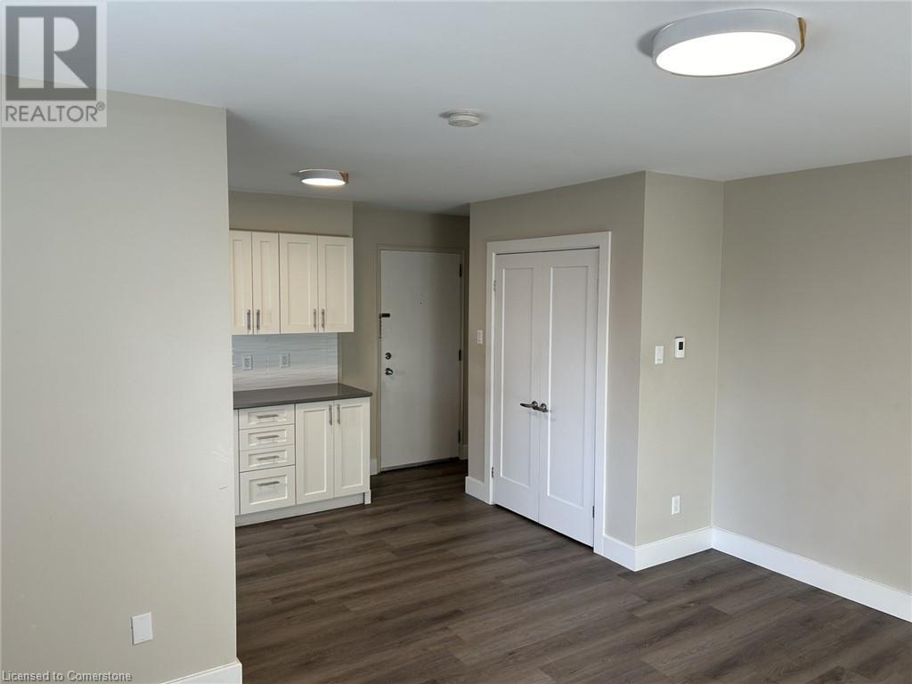 169 David Street Unit# 4, Kitchener, Ontario  N2G 1Y3 - Photo 5 - 40674937