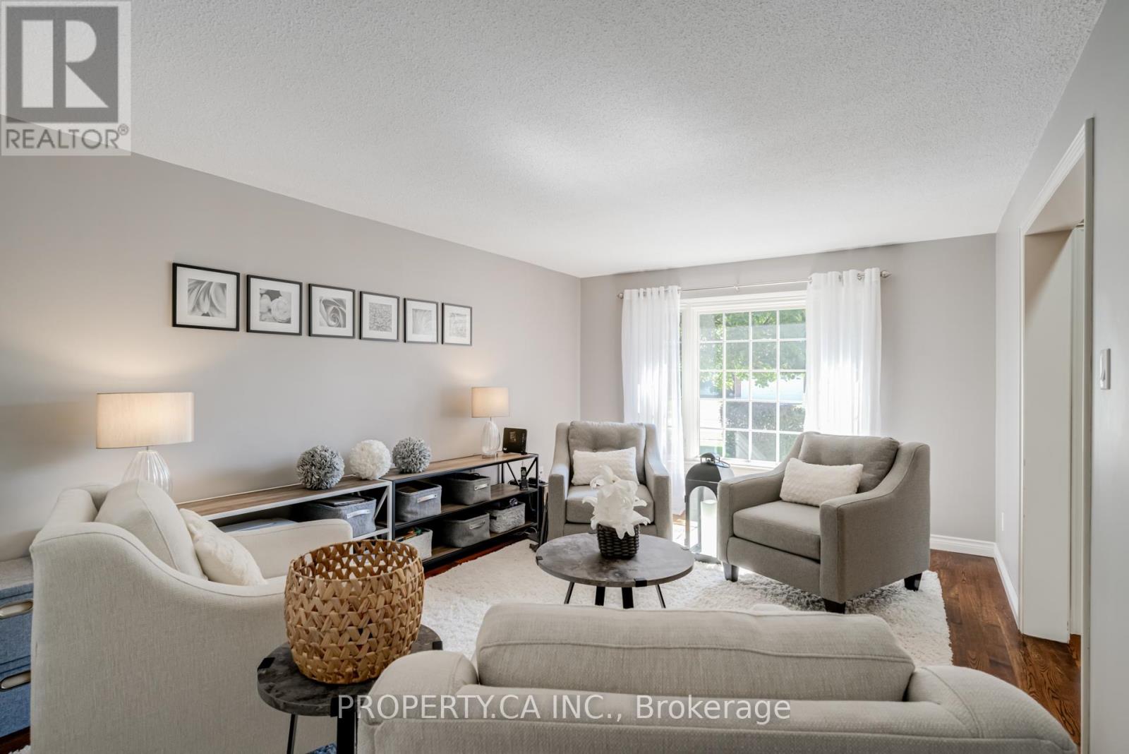 4265 Westminster Place W, Mississauga, Ontario  L4W 3V4 - Photo 7 - W10412371