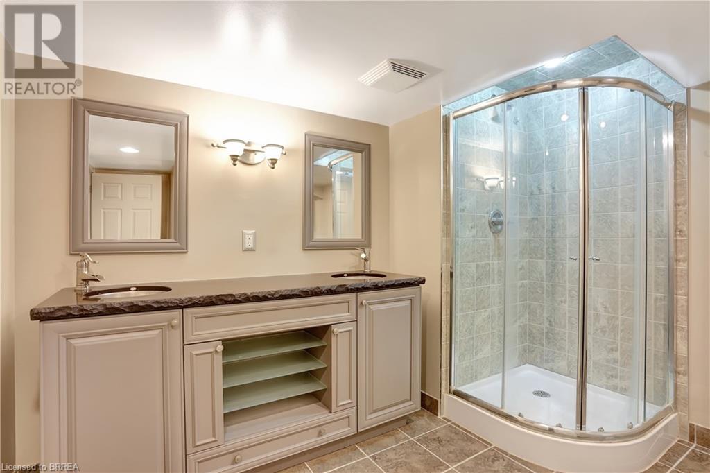 146 Blackburn Drive, Brantford, Ontario  N3T 6S2 - Photo 39 - 40663171